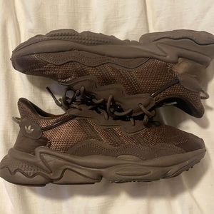 Adidas ozweego brown
